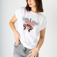Camiseta corazón guerrero animosa