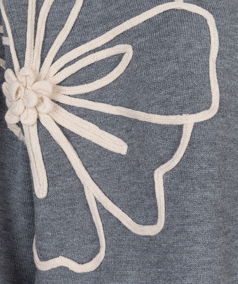 Vestido en punto gris con bordado - Imagen 6