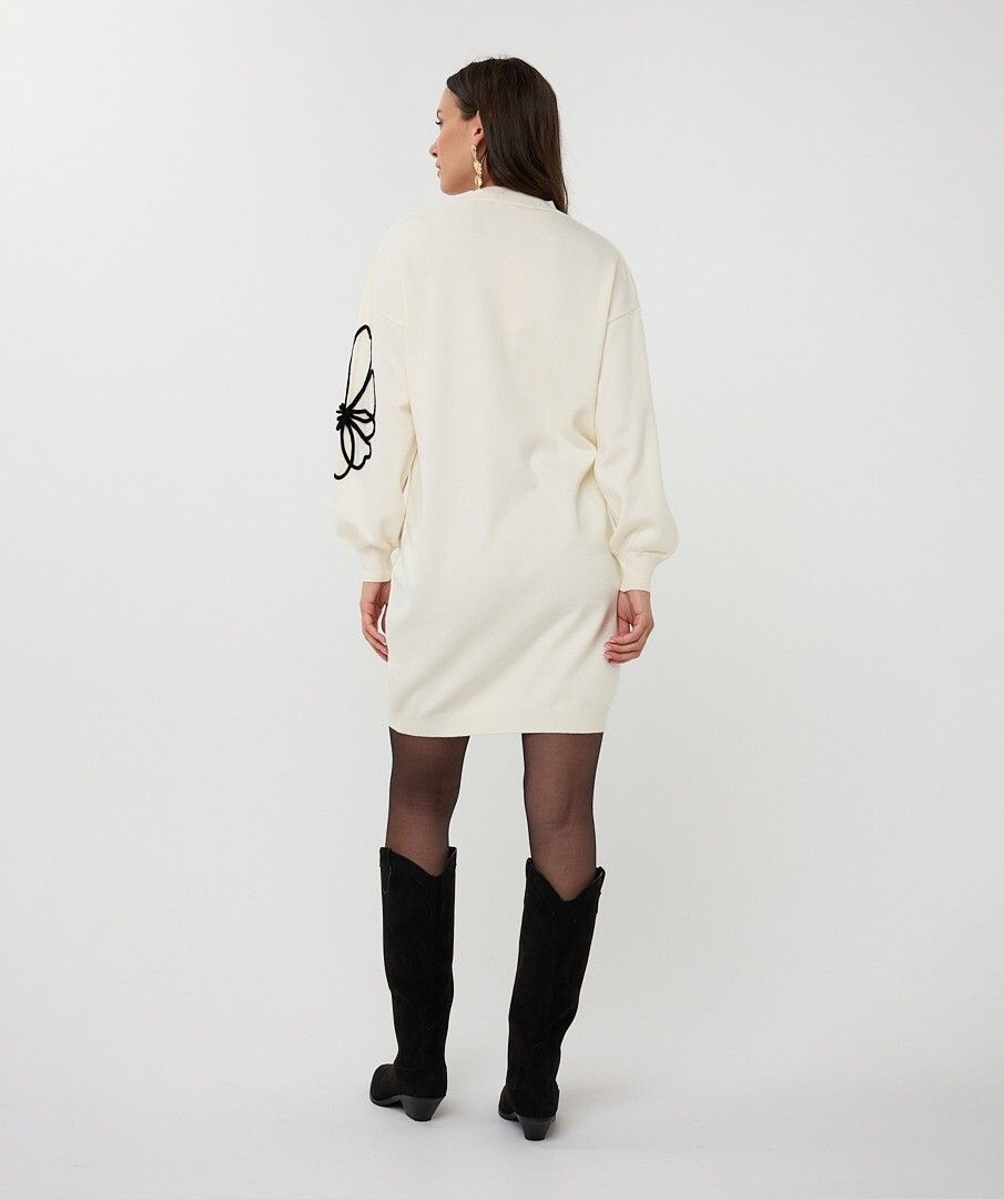 Vestido blanco en punto con bordado - Imagen 5