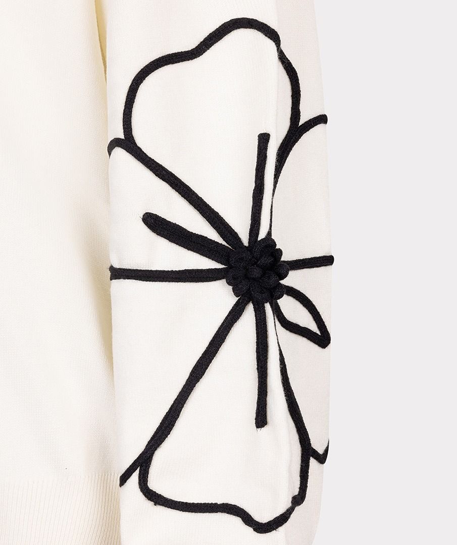 Jersey con bordado en relieve blanco - Imagen 7