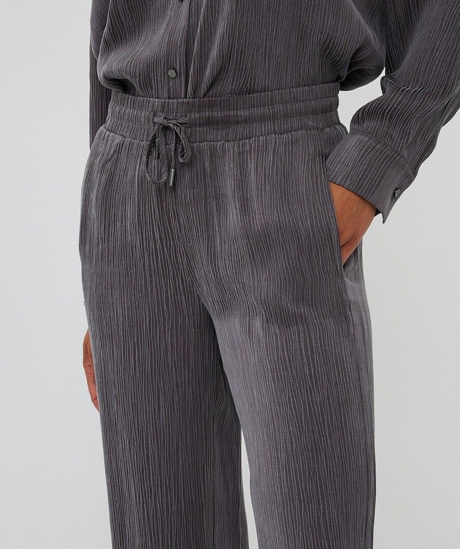 Pantalón ancho fluido - Imagen 3