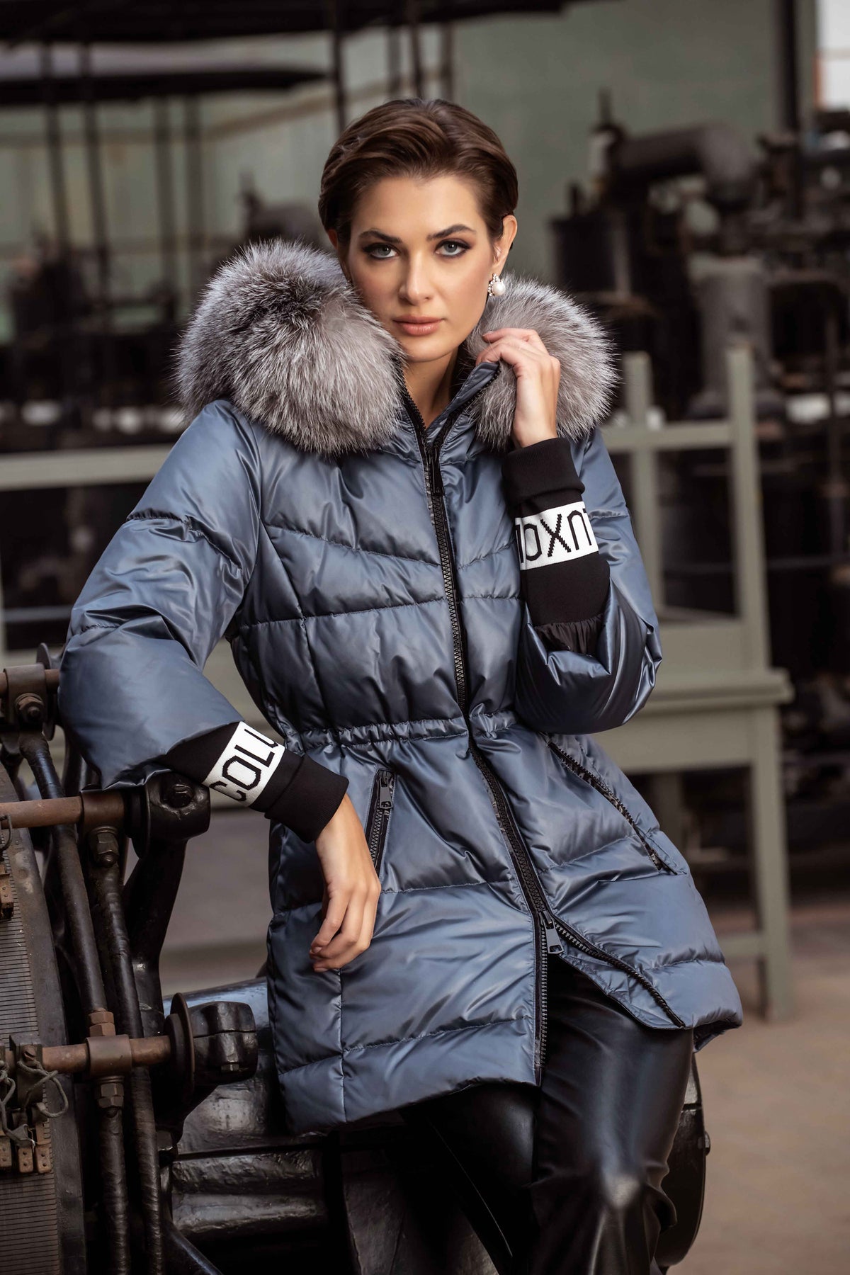Abrigo de plumas Style 6048 loco luxo