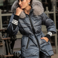 Abrigo de plumas Style 6048 loco luxo