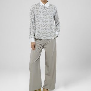 Pantalón clásico gris de Goa Goa