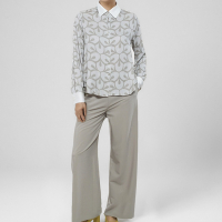 Pantalón clásico gris de Goa Goa