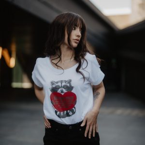 Camiseta mapache corazón
